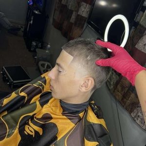 Meet your Posher, Ronald